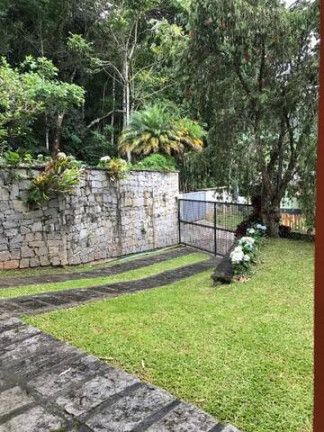 Imagem Chácara com 4 Quartos à Venda, 37 m² em São Pedro Da Serra - Nova Friburgo Imagem Chácara com 4 Quartos à Venda, 37 m² em São Pedro Da Serra - Nova Friburgo