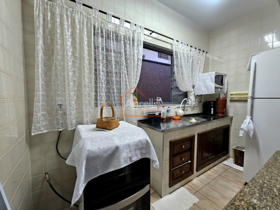 Imagem Casa com 3 Quartos à Venda, 256 m² em Jardim Itamaraty - Mogi Guaçu Imagem Casa com 3 Quartos à Venda, 256 m² em Jardim Itamaraty - Mogi Guaçu