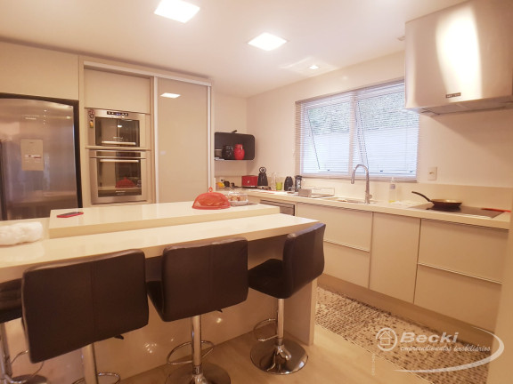 Imagem Casa de Condomínio com 4 Quartos à Venda, 594 m² em América - Joinville Imagem Casa de Condomínio com 4 Quartos à Venda, 594 m² em América - Joinville