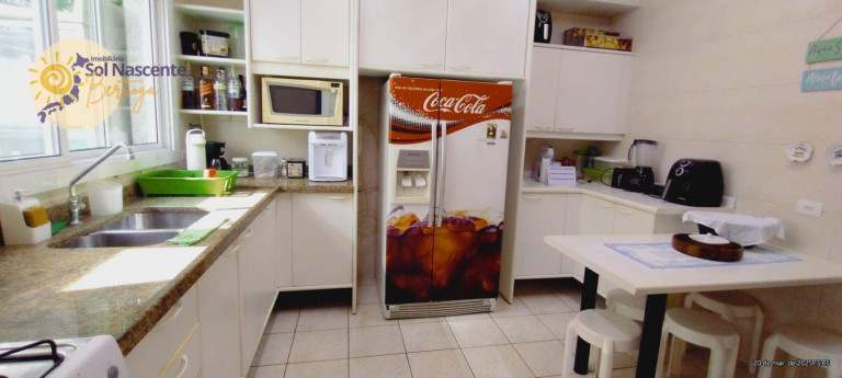 Imagem Casa de Vila com 4 Quartos à Venda, 230 m² em Indaiá - Bertioga Imagem Casa de Vila com 4 Quartos à Venda, 230 m² em Indaiá - Bertioga