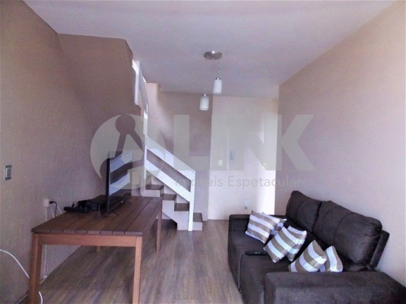 Imagem Imóvel com 3 Quartos à Venda, 156 m² em Jardim Itu - Porto Alegre Imagem Imóvel com 3 Quartos à Venda, 156 m² em Jardim Itu - Porto Alegre