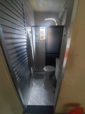 Imagem Casa com 4 Quartos à Venda, 309 m² em Cidade Domitila - São Paulo Imagem Casa com 4 Quartos à Venda, 309 m² em Cidade Domitila - São Paulo