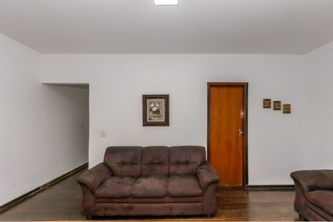Imagem Casa com 5 Quartos à Venda, 230 m² em Vila Marari - São Paulo Imagem Casa com 5 Quartos à Venda, 230 m² em Vila Marari - São Paulo