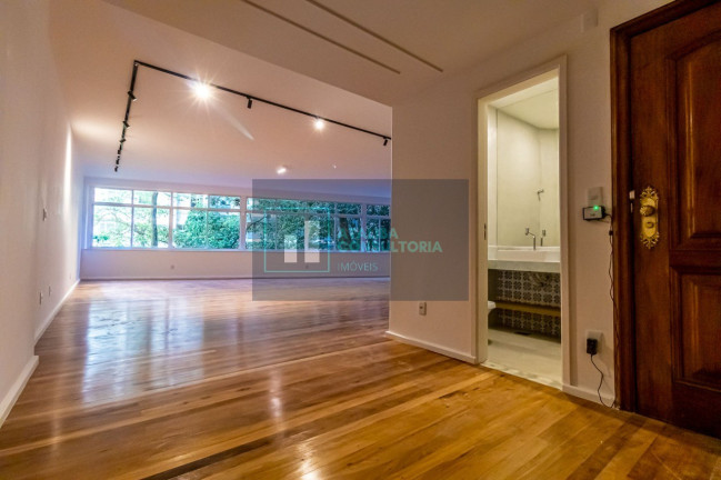 Imagem Imóvel com 4 Quartos à Venda, 330 m² em Copacabana - Rio De Janeiro