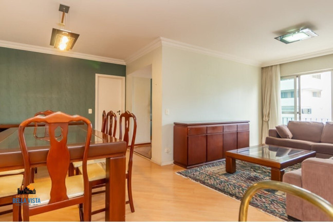 Apartamento com 3 Quartos à Venda,  em Moema - São Paulo
