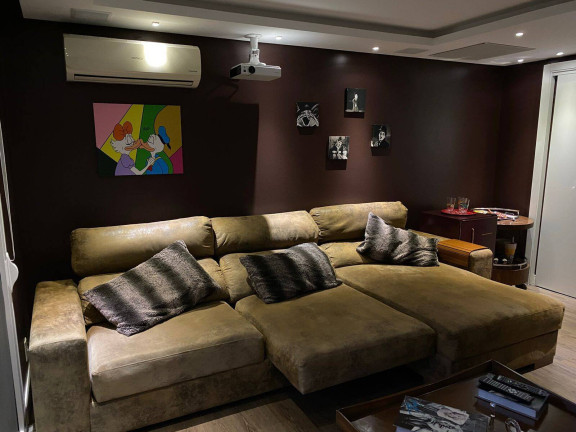 Casa com 5 Quartos para Temporada, 280 m² em Jurerê - Florianópolis
