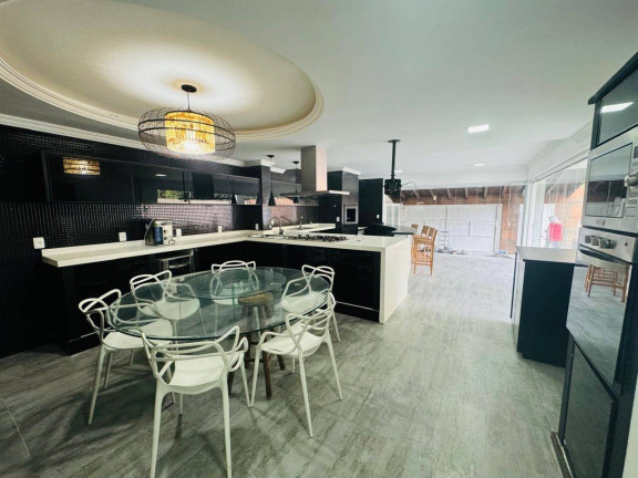 Imagem Casa com 4 Quartos para Alugar, 750 m² em Praia Dos Amores - Balneário Camboriú