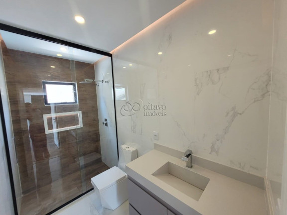 Imagem Casa com 4 Quartos à Venda, em Lagoa - Macaé Imagem Casa com 4 Quartos à Venda, em Lagoa - Macaé