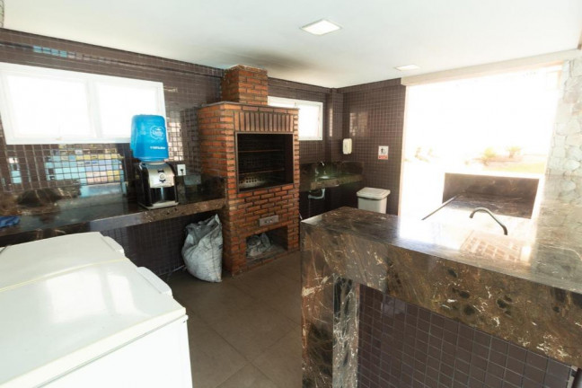 Imagem Casa com 4 Quartos à Venda, 176 m² em Lagoa Redonda - Fortaleza