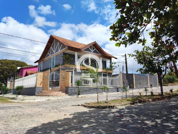 Imagem Casa com 3 Quartos à Venda, 496 m² Imagem Casa com 3 Quartos à Venda, 496 m²
