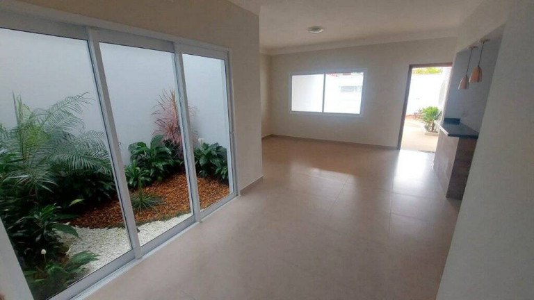 Imagem Casa com 3 Quartos à Venda, 250 m² em Parque Balneário Oasis - Peruíbe Imagem Casa com 3 Quartos à Venda, 250 m² em Parque Balneário Oasis - Peruíbe