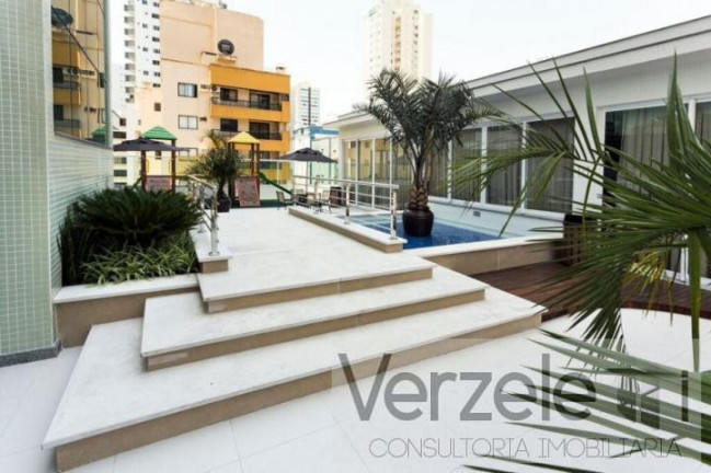 Imagem Apartamento com 3 Quartos à Venda, 129 m² em Centro - Balneário Camboriú Imagem Apartamento com 3 Quartos à Venda, 129 m² em Centro - Balneário Camboriú