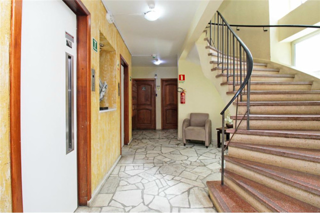 Imagem Apartamento com 3 Quartos à Venda, 92 m² em Santana - Porto Alegre Imagem Apartamento com 3 Quartos à Venda, 92 m² em Santana - Porto Alegre