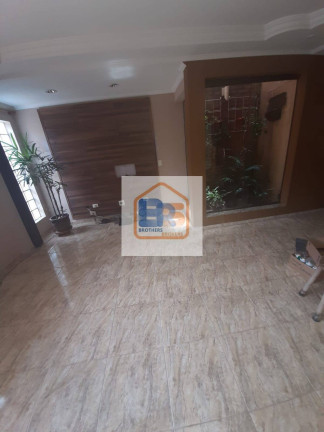 Imagem Sobrado com 3 Quartos à Venda, 253 m² em Conjunto Residencial Vista Verde - São Paulo Imagem Sobrado com 3 Quartos à Venda, 253 m² em Conjunto Residencial Vista Verde - São Paulo