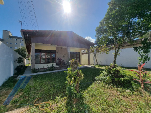 Imagem Casa com 3 Quartos à Venda, 168 m² em Centro - Ubatuba Imagem Casa com 3 Quartos à Venda, 168 m² em Centro - Ubatuba