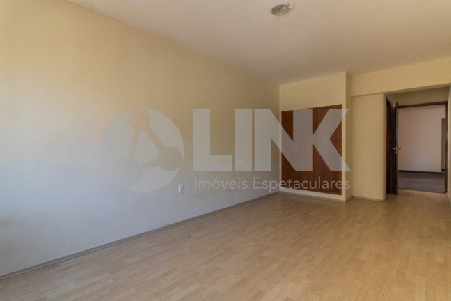 Imagem Imóvel com 57 Quartos à Venda, 1.928 m² em Centro Histórico - Porto Alegre