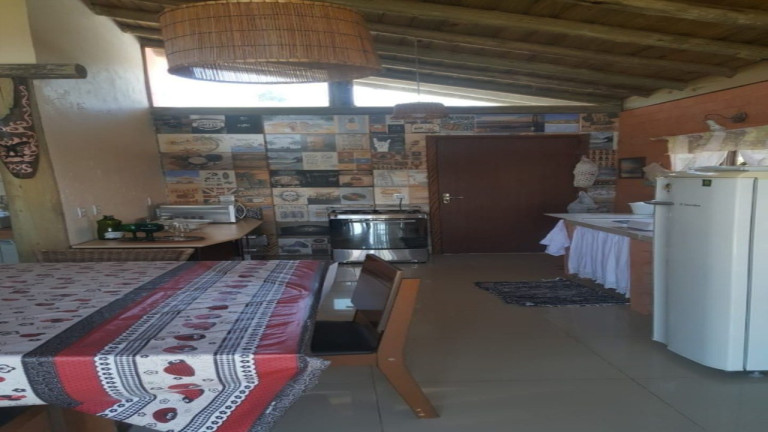 Imagem Imóvel com 2 Quartos à Venda, 130 m² em Praia Do Rosa - Imbituba Imagem Imóvel com 2 Quartos à Venda, 130 m² em Praia Do Rosa - Imbituba
