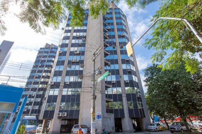 Sala Comercial à Venda, 43 m² em Cidade Monções - São Paulo