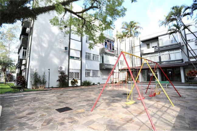 Imagem Imóvel com 1 Quarto à Venda, em Jardim Carvalho - Porto Alegre Imagem Imóvel com 1 Quarto à Venda, em Jardim Carvalho - Porto Alegre