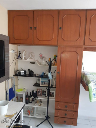 Imagem Kitnet com 1 Quarto para Alugar,  em 10 - Praia Grande 