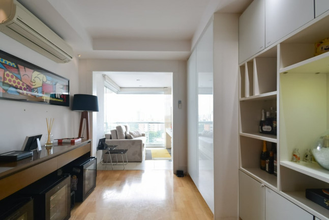 Imagem Imóvel com 2 Quartos à Venda, 133 m² em Pinheiros - São Paulo Imagem Imóvel com 2 Quartos à Venda, 133 m² em Pinheiros - São Paulo