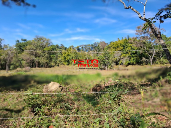 Imagem Imóvel à Venda,  em Bairro Cachoeira - Dom Viçoso