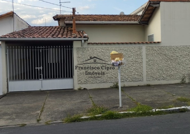 Casa com 3 Quartos à Venda, 127 m² em Pedregulho - Guaratinguetá
