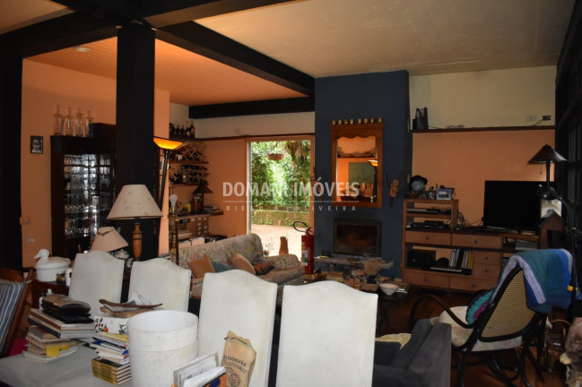 Imagem Casa com 4 Quartos à Venda, 410 m² em Região Do Toriba - Campos Do Jordão Imagem Casa com 4 Quartos à Venda, 410 m² em Região Do Toriba - Campos Do Jordão