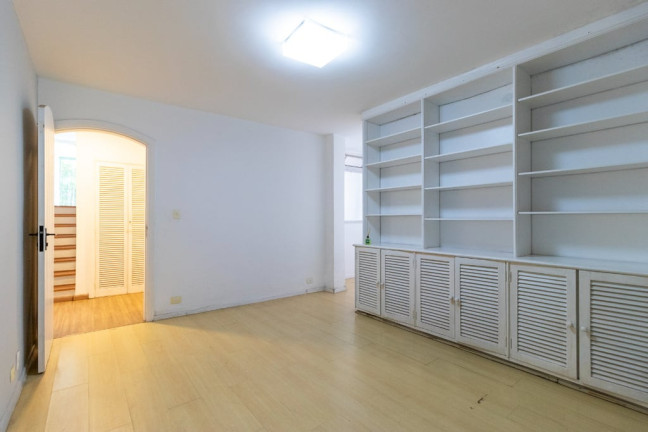 Imagem Imóvel com 4 Quartos à Venda, 260 m² em Jardim Morumbi - São Paulo Imagem Imóvel com 4 Quartos à Venda, 260 m² em Jardim Morumbi - São Paulo