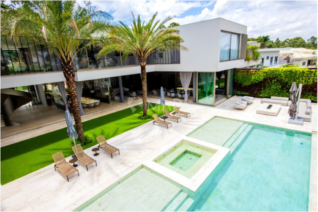 Imagem Casa com 6 Quartos à Venda, 2.205 m² em Tamboré - Santana De Parnaíba Imagem Casa com 6 Quartos à Venda, 2.205 m² em Tamboré - Santana De Parnaíba