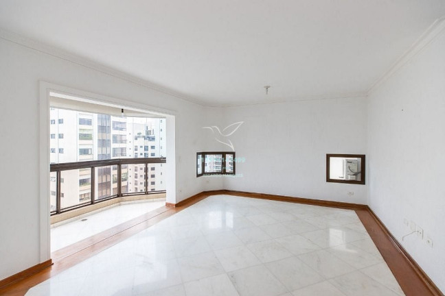 Imagem Apartamento com 4 Quartos à Venda, 172 m² em Moema - São Paulo