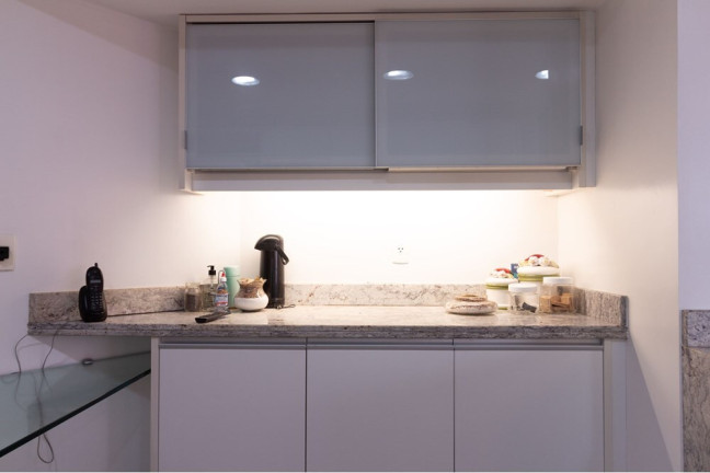 Imagem Cobertura com 4 Quartos à Venda, 330 m² em Petrópolis - Porto Alegre Imagem Cobertura com 4 Quartos à Venda, 330 m² em Petrópolis - Porto Alegre