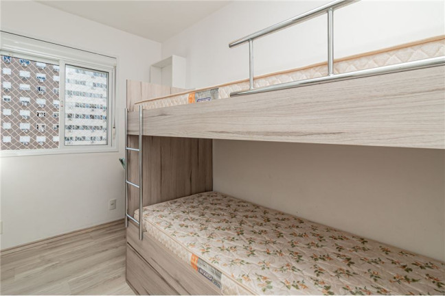 Imagem Imóvel com 2 Quartos à Venda, em Passo Da Areia - Porto Alegre Imagem Imóvel com 2 Quartos à Venda, em Passo Da Areia - Porto Alegre