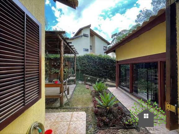 Imagem Casa com 4 Quartos à Venda, 220 m² em Fazendinha - Carapicuíba Imagem Casa com 4 Quartos à Venda, 220 m² em Fazendinha - Carapicuíba