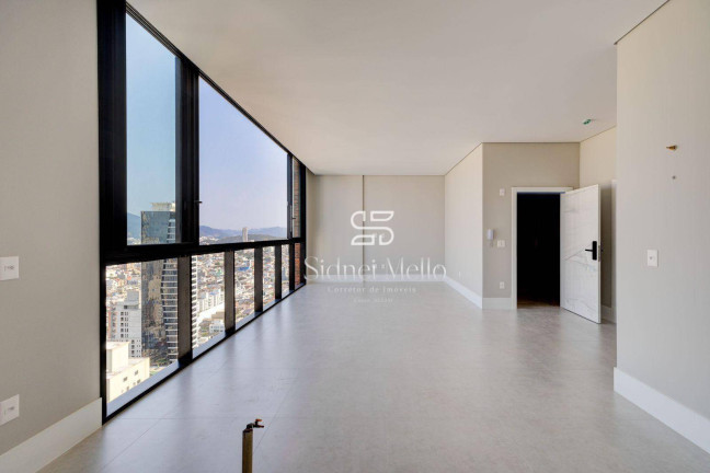 Imagem Apartamento com 4 Quartos à Venda, 135 m² em 2 Quadra Centro - Balneário Camboriú