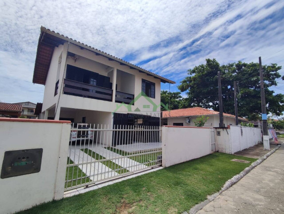 Imagem Casa com 4 Quartos à Venda, 382 m² em Centro - Balneário Barra Do Sul