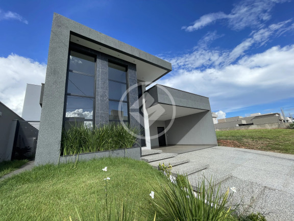 Casa com 3 Quartos à Venda, 160 m² em Jardins Bolonha - Senador Canedo
