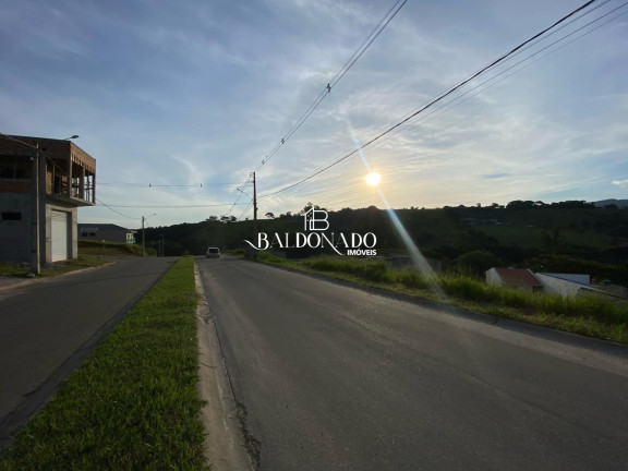 Imagem Terreno à Venda, 300 m² em Centro - Extrema Imagem Terreno à Venda, 300 m² em Centro - Extrema