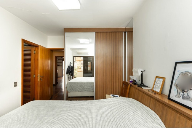 Imagem Apartamento com 3 Quartos à Venda, 151 m² em Vila Nova Conceição - São Paulo
