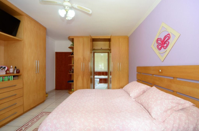 Imagem Imóvel com 4 Quartos à Venda,  em Chácara Rincão - Cotia