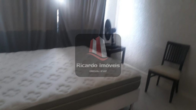 Imagem Imóvel com 2 Quartos à Venda, 60 m² em Peró - Cabo Frio Imagem Imóvel com 2 Quartos à Venda, 60 m² em Peró - Cabo Frio