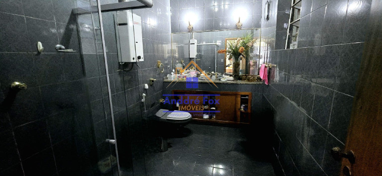 Imagem Casa com 3 Quartos à Venda, 185 m² em Grajaú - Rio De Janeiro Imagem Casa com 3 Quartos à Venda, 185 m² em Grajaú - Rio De Janeiro