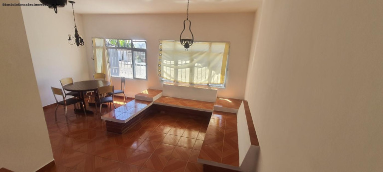 Imagem Casa com 3 Quartos à Venda, 127 m² em Centro - Peruíbe