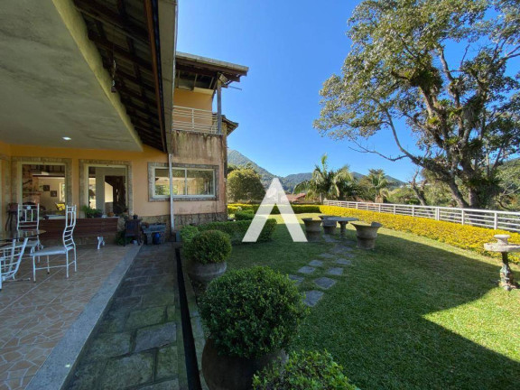 Imagem Casa com 4 Quartos à Venda, 650 m² em Comary - Teresópolis Imagem Casa com 4 Quartos à Venda, 650 m² em Comary - Teresópolis