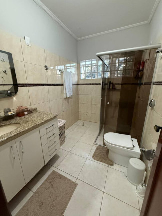 Imagem Sobrado com 5 Quartos à Venda, 600 m² em Jardim Califórnia - Cuiabá Imagem Sobrado com 5 Quartos à Venda, 600 m² em Jardim Califórnia - Cuiabá