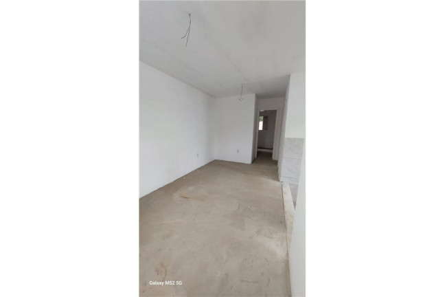 Imagem Casa com 2 Quartos à Venda, em Mário Quintana - Porto Alegre Imagem Casa com 2 Quartos à Venda, em Mário Quintana - Porto Alegre