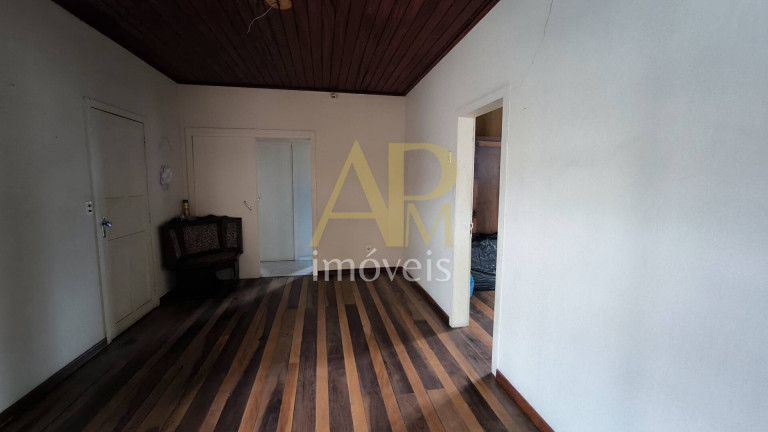 Imagem Casa com 4 Quartos à Venda, 290 m² em Centro - São José Imagem Casa com 4 Quartos à Venda, 290 m² em Centro - São José