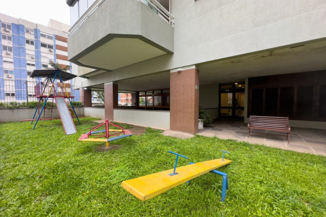 Imagem Apartamento com 3 Quartos à Venda, 120 m² em Menino Deus - Porto Alegre Imagem Apartamento com 3 Quartos à Venda, 120 m² em Menino Deus - Porto Alegre