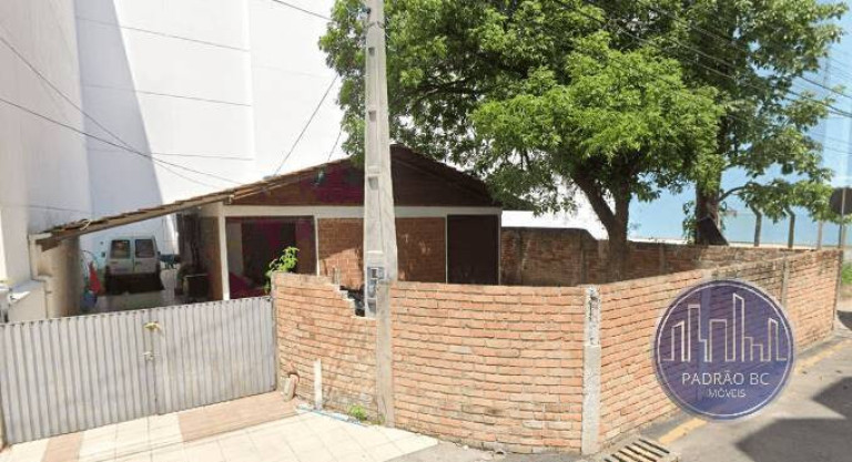 Imagem Terreno à Venda, 264 m² em Centro - Balneário Camboriú Imagem Terreno à Venda, 264 m² em Centro - Balneário Camboriú