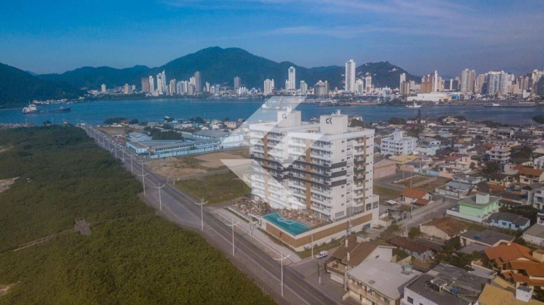Imagem Apartamento com 2 Quartos à Venda, 130 m² em São Pedro - Navegantes Imagem Apartamento com 2 Quartos à Venda, 130 m² em São Pedro - Navegantes